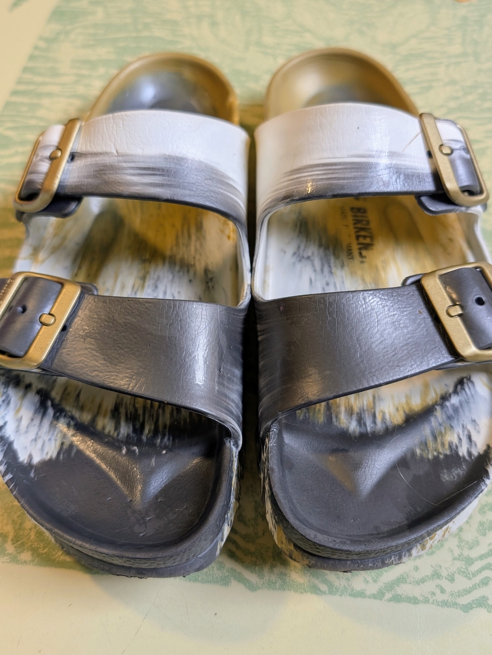 Birkenstock Men’s Two-Tone Black & White Arizona Sandals